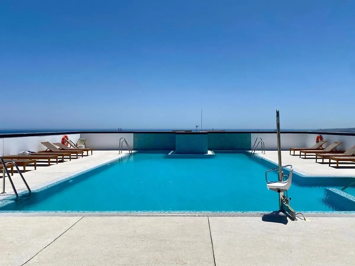 High-Rise Apartment With Views Málaga
